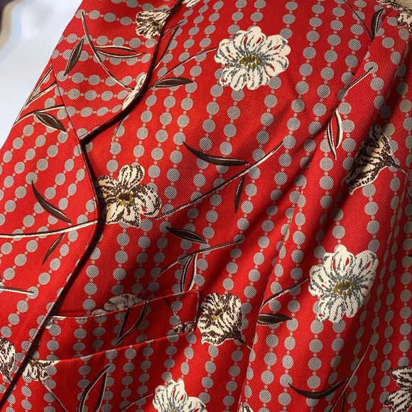 La Lisette Red Blazer Floral & Grey Dots Pinstripes - Picture 3 of 10